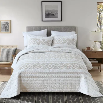 ДЕН 3, Двойно легло, вышитое леко меко стеганое одеяло, комплект чаршаф кралски размери