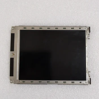 Панелът на дисплея е с LCD екран LM8V31