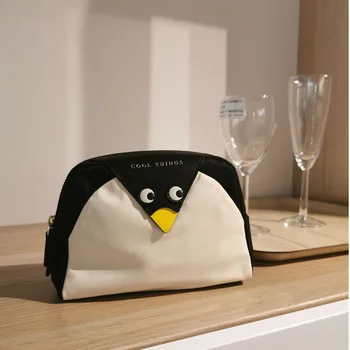 Найлон Сладък пингвин Косметичка дамски пътна чанта за съхранение на тоалетни принадлежности Организирана косметичка Преносима косметичка за съхранение