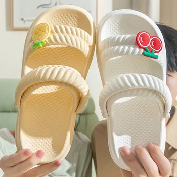 Дамски чехли с приятен плодов дизайн, новост лятото 2023, меки нескользящие сандали за помещения, домашни дамски обувки за баня